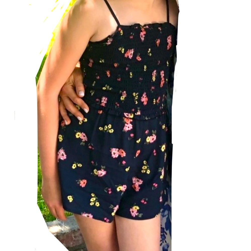 🌻🌼🌸Love,Fire girl’s teens floral romper size 7/8🌸🌼🌻 - Picture 7 of 7